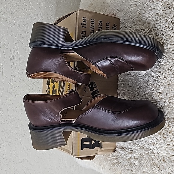 Dr Martens Sandals Made in England - Picture 7 of 13